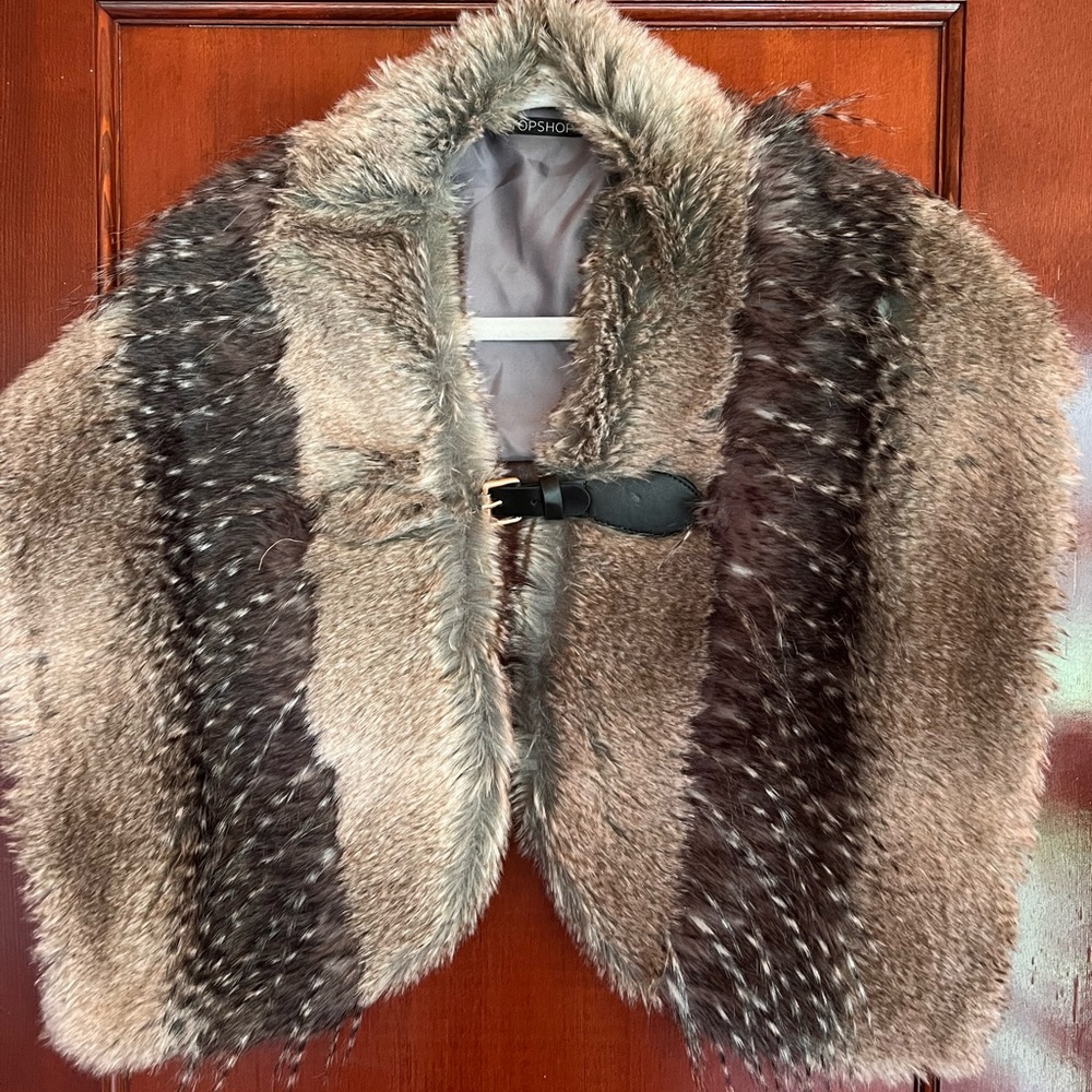 Top shop Faux Fur Cape Scarf